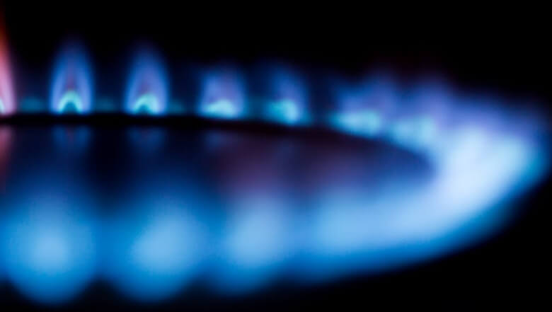 Fogons de gas natural encesos