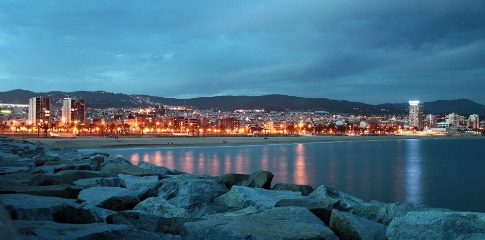 Vista nocturna de Mataró