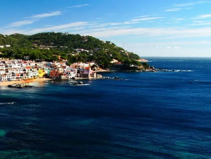 Vista de Llançà, a la Costa Brava